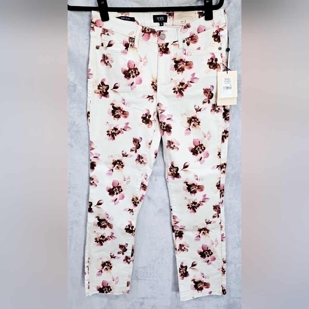 New NYDJ Sheri Released  Raw Hem Ankle Jeans in Bonnieux Floral Print NWT